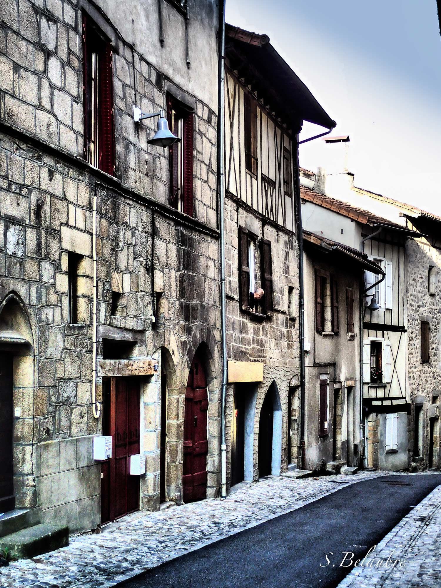 Château de Laroquebrou